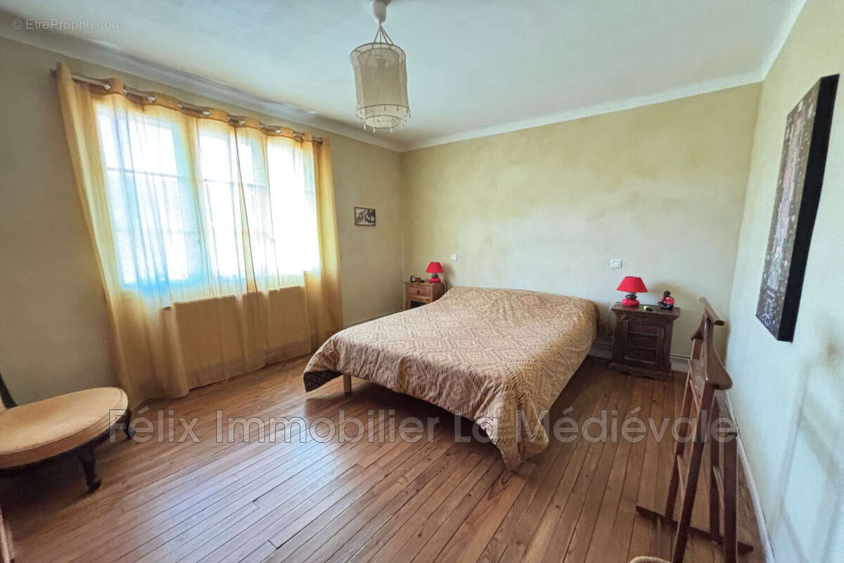 Maison à SARLAT-LA-CANEDA