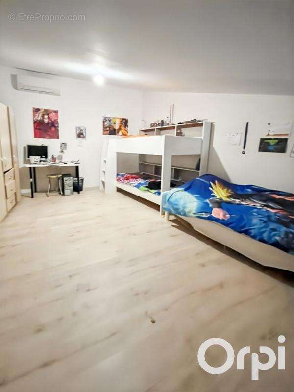 Appartement à PONT-SAINT-ESPRIT