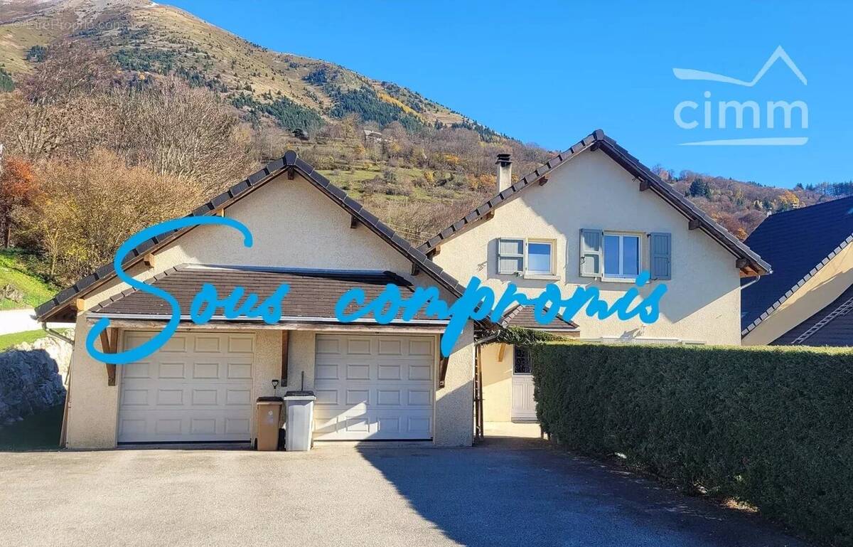 Maison à SAINT-HONORE