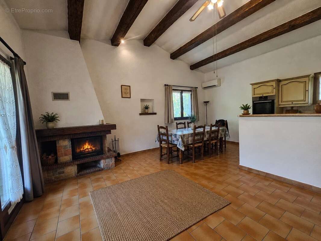 Maison à SERANON