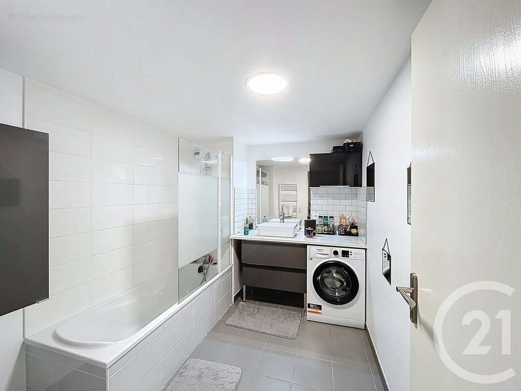 Appartement à SAINT-PRIEST