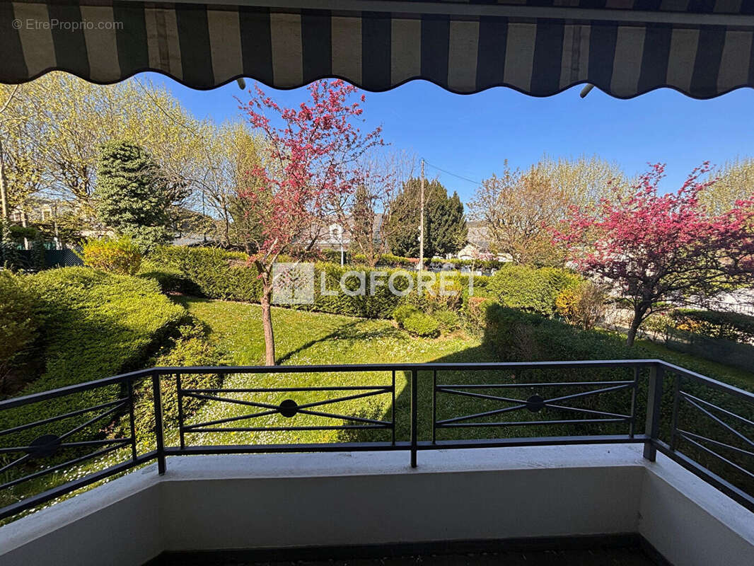 Appartement à LE RAINCY