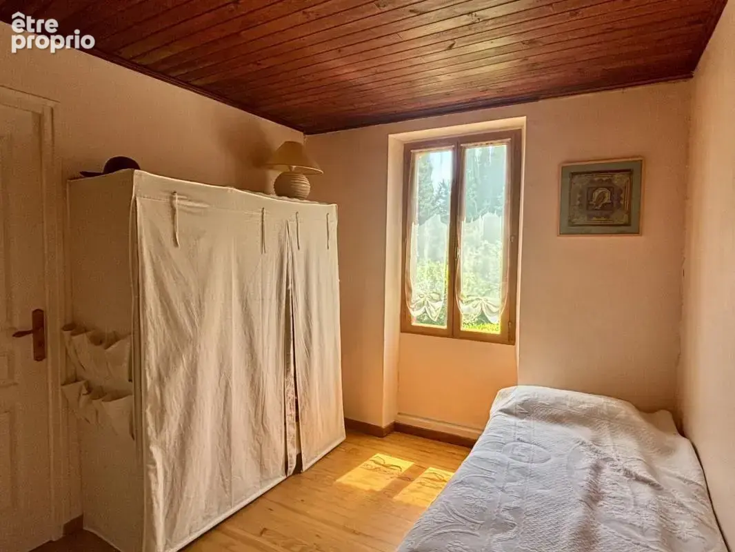 Corps de ferme de caractère – 215 m² habitables – Fort potentiel – Fendeille - photo 9