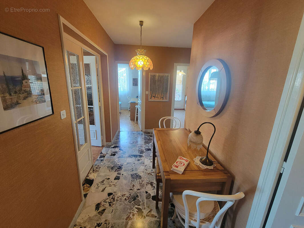 Appartement à PONT-DE-CHERUY