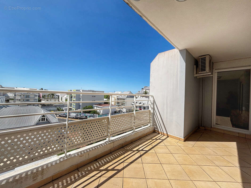 Appartement à SAINT-DENIS