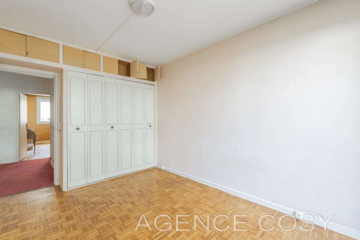 Appartement à VERSAILLES