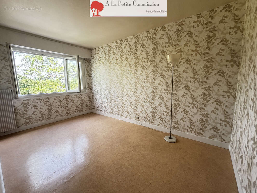 À VENDRE   Appartement 76 m2   Résidence sécurisée avec ascenseur - photo 5