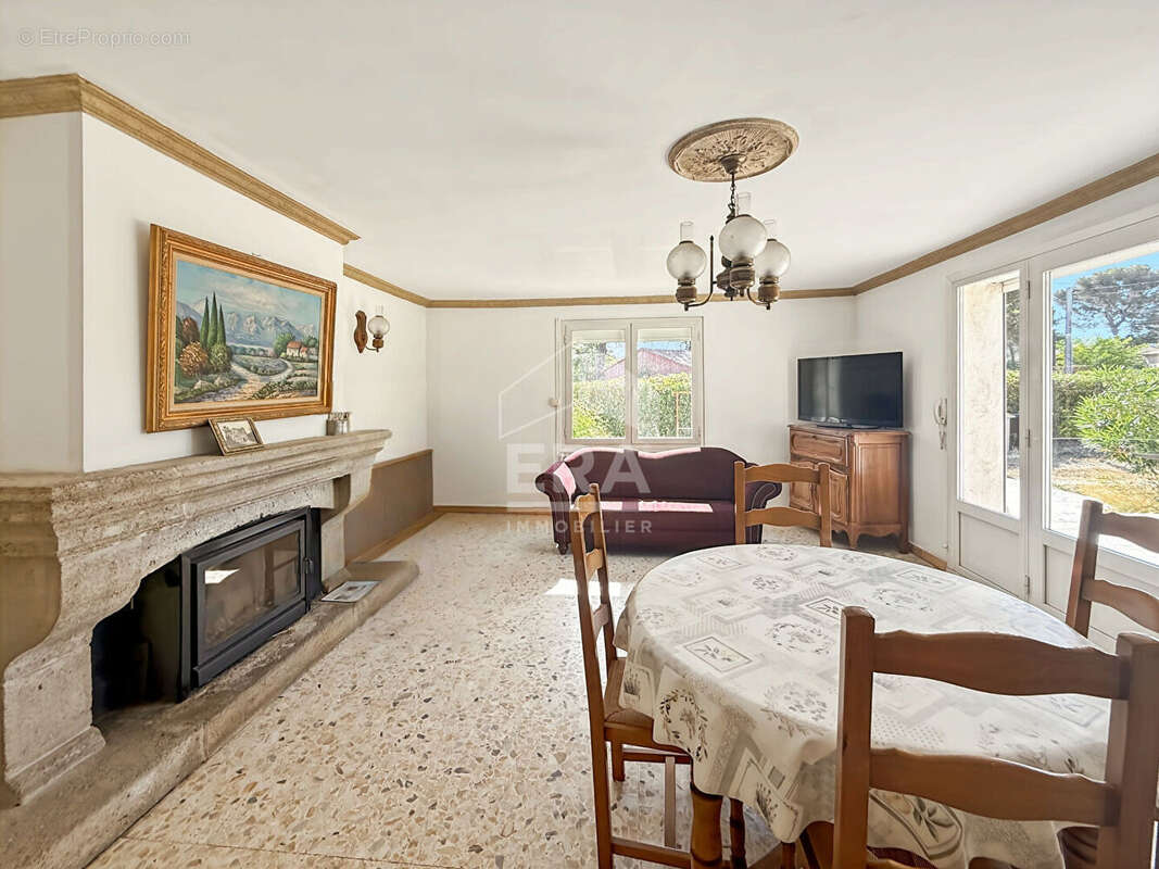 Maison à BOUC-BEL-AIR