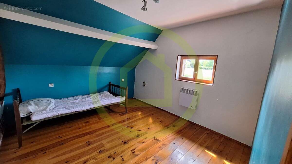 Maison à NEUVILLE-EN-AVESNOIS