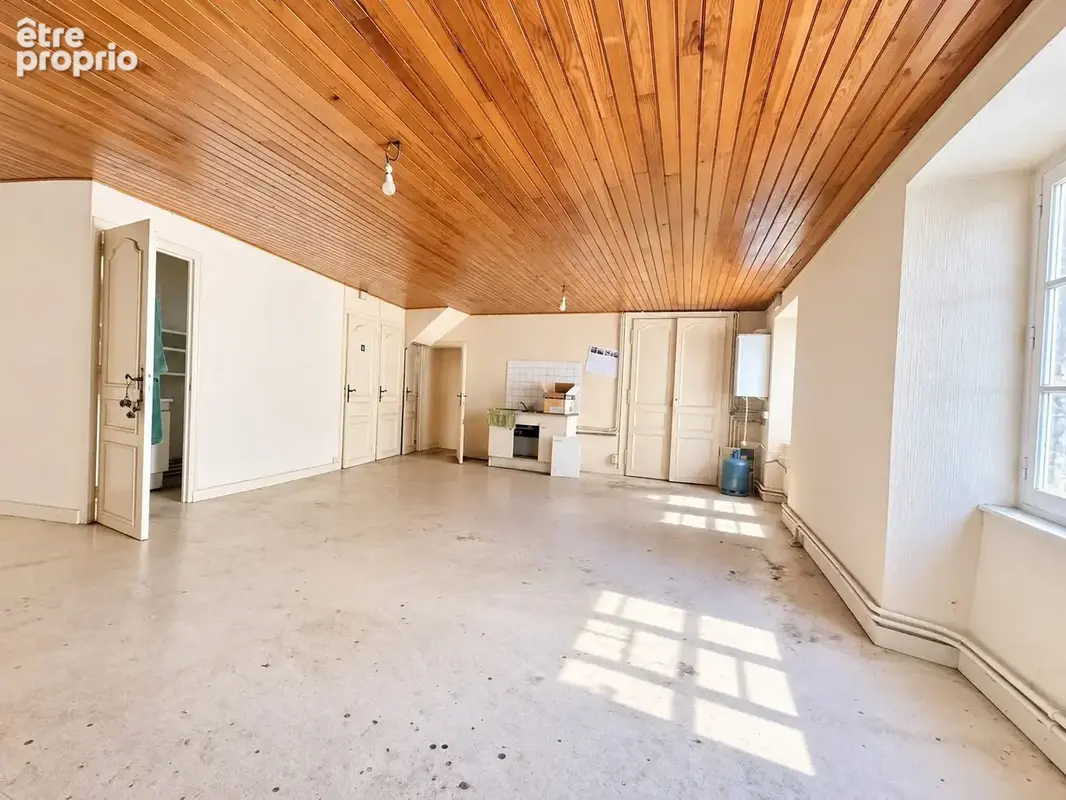 Appartement 140 m² à vendre à Pontivy (56300) - photo 2