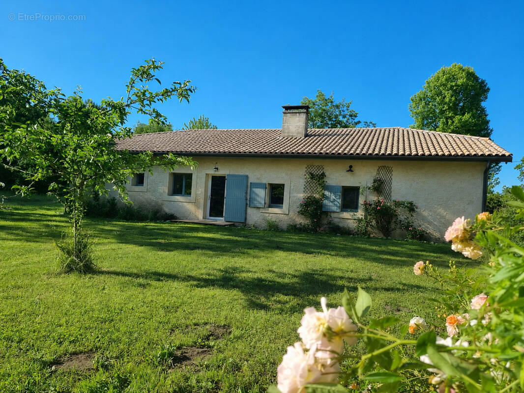 Maison à BAZAS