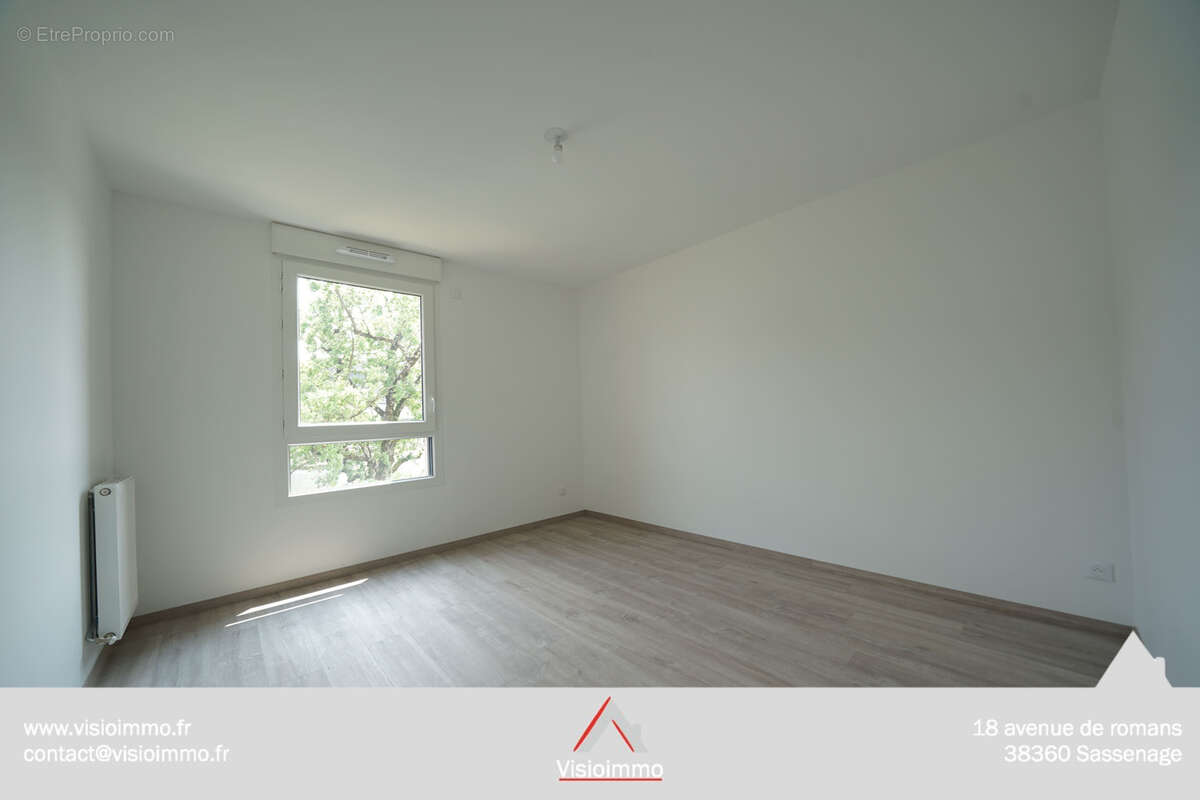 Appartement à MEYLAN