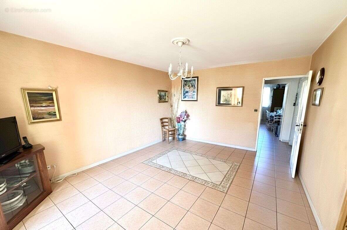 Appartement à SANARY-SUR-MER