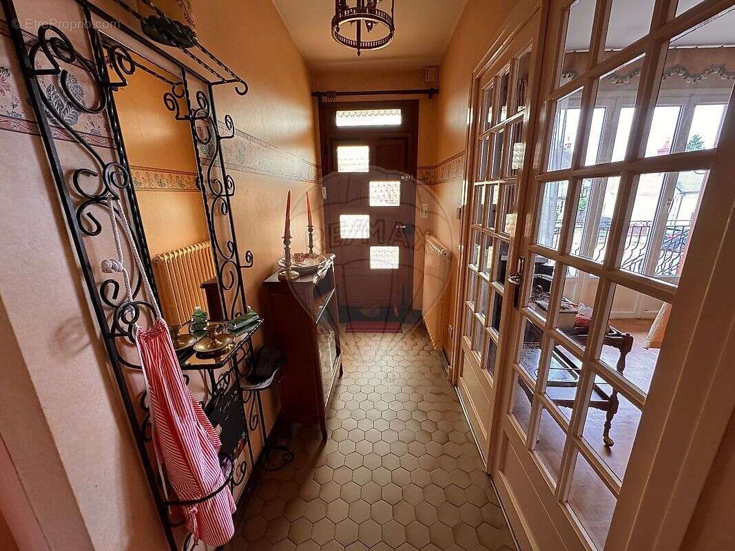 Maison à PREMERY
