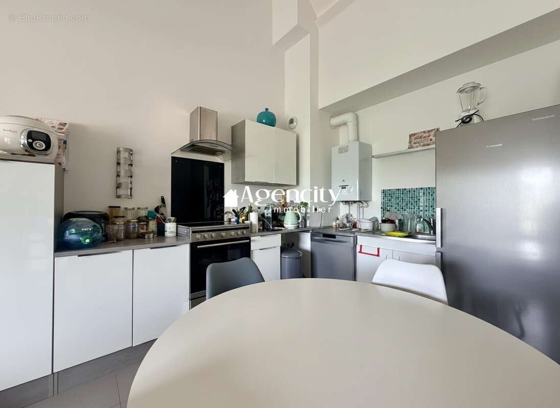 Appartement 63 m² à Torcy  - photo 6