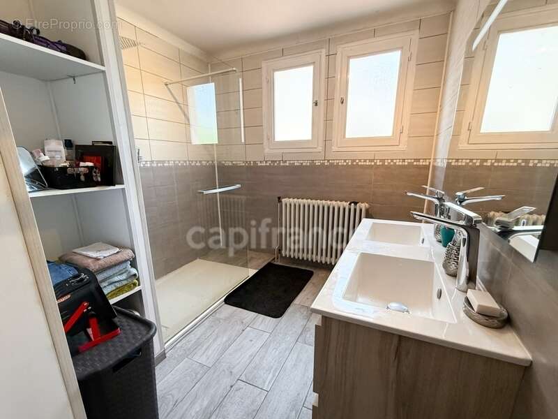 Maison à MARCILLY-LES-BUXY