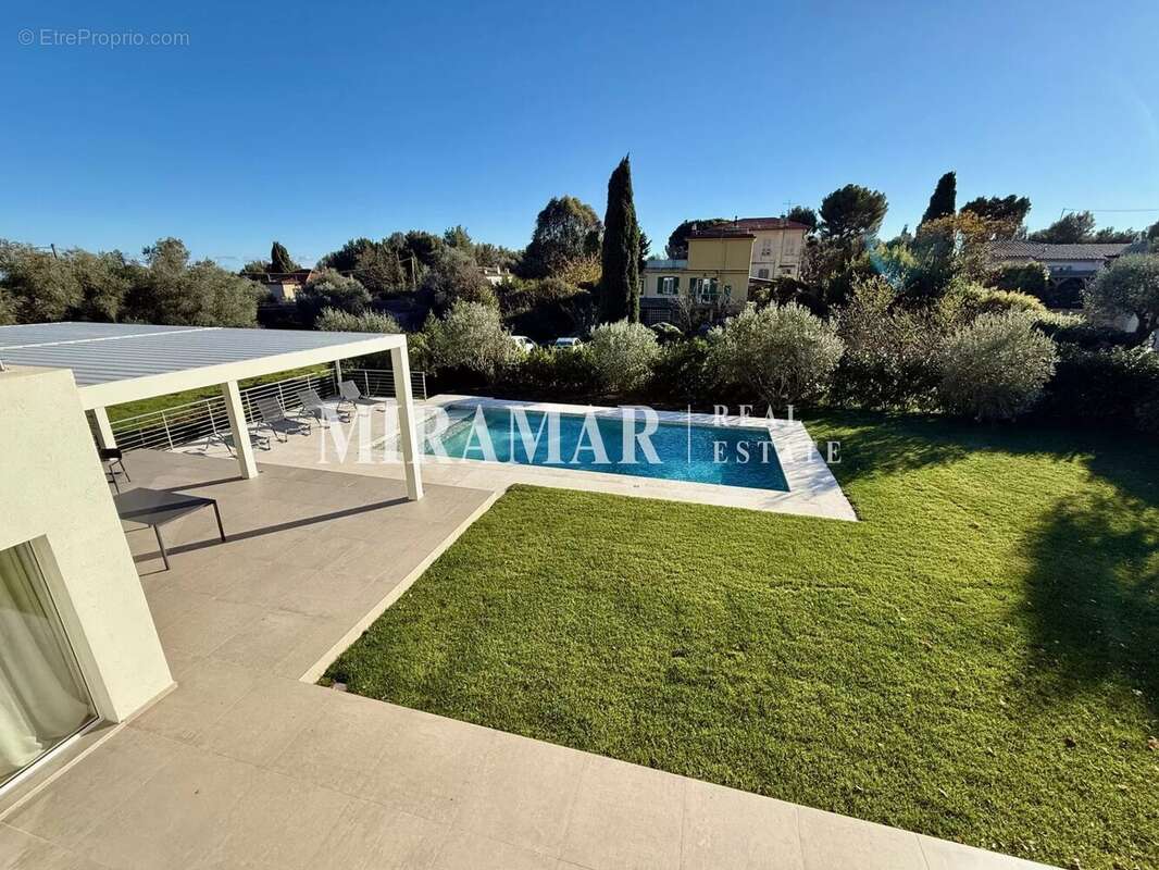 Maison à VILLEFRANCHE-SUR-MER