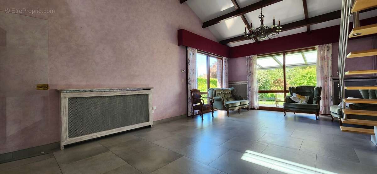 Maison 110 m² à Henin-Beaumont  - photo 4