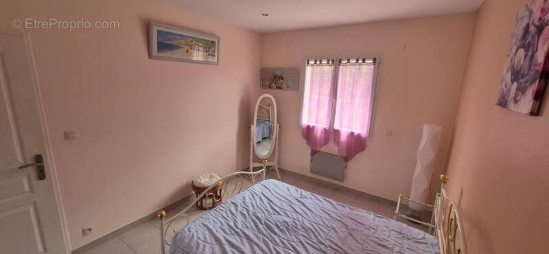 Maison à vendre 6 pièces SAINTE LIVRADE SUR LOT (47)Sainte-Livrade-sur-Lot – Belle propriété familiale sur 3 000 m² de terrain a - photo 23
