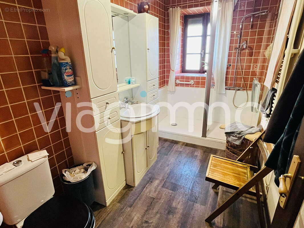 Maison à LA CAILLERE-SAINT-HILAIRE