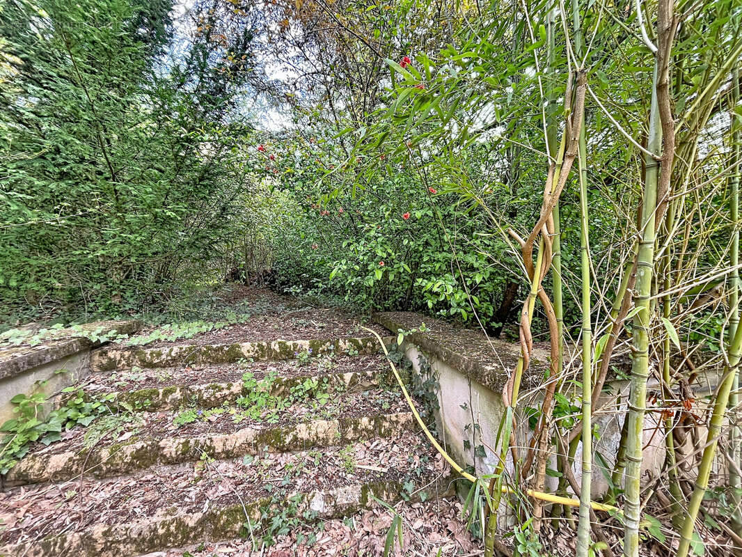 Maison à FRANCHEVILLE