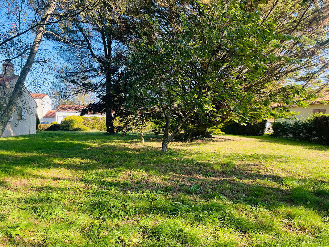 Maison à COMMEQUIERS