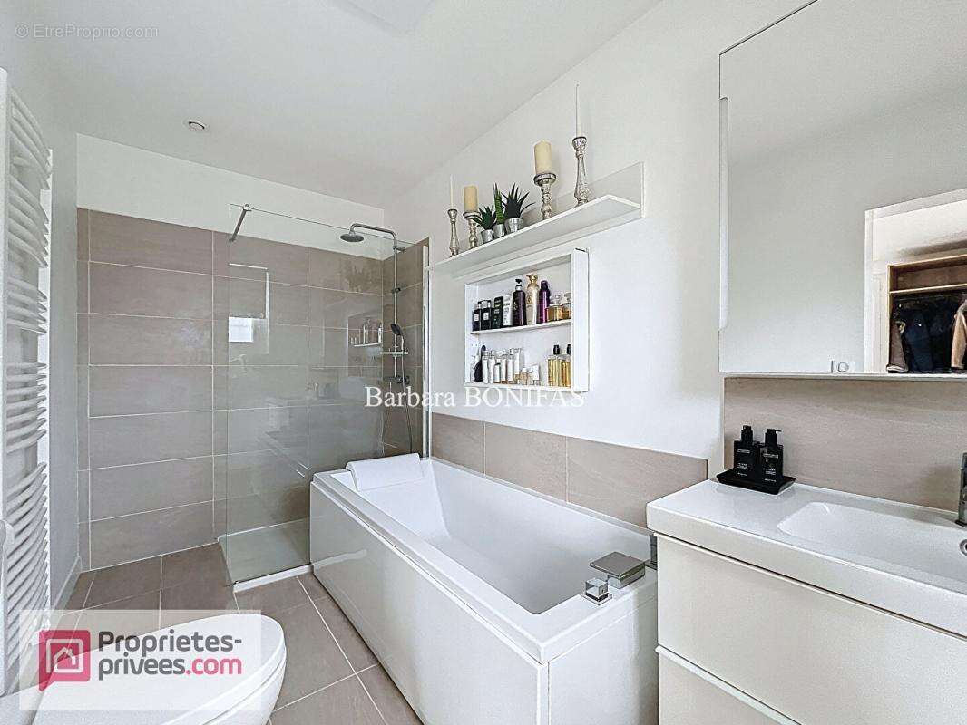 Maison à SAINT-SULPICE