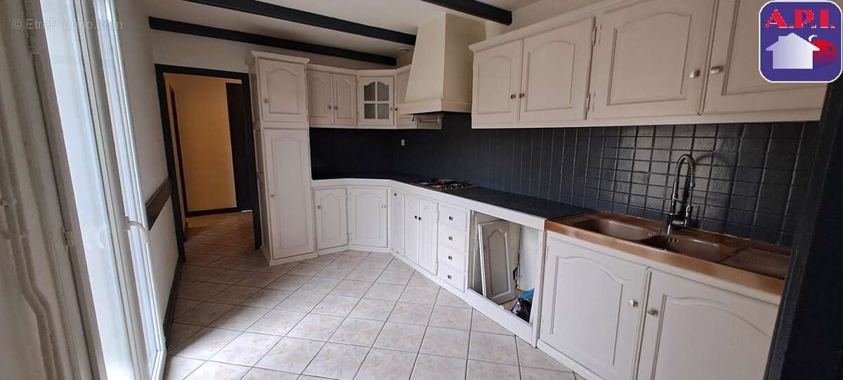 Maison à FOUGAX-ET-BARRINEUF