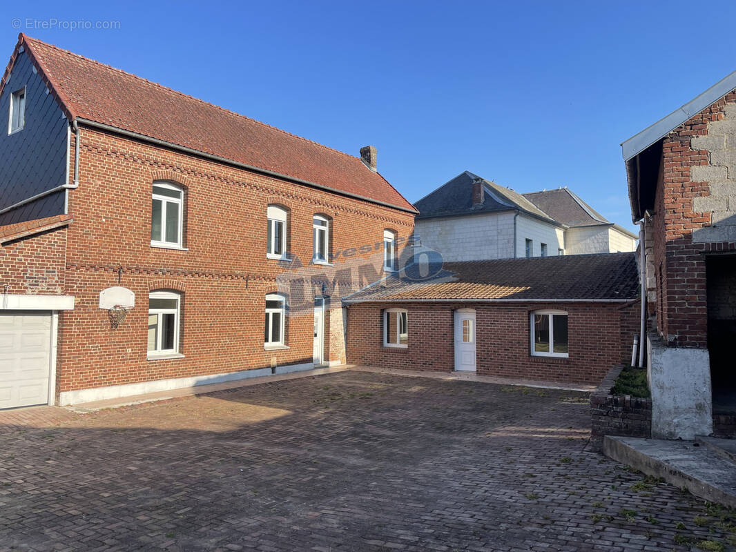 Maison à BEAUMETZ-LES-LOGES