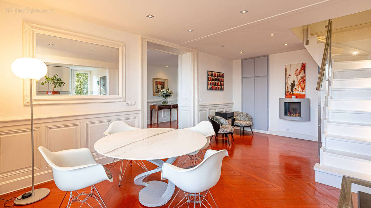 Appartement à AIX-LES-BAINS