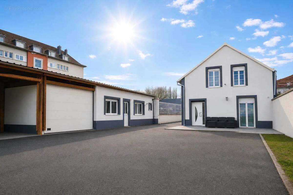 Immeuble rénové avec 3 appartements à Mulhouse - photo 26