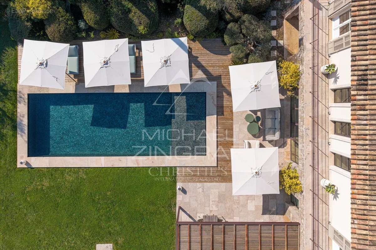 Maison à MOUGINS