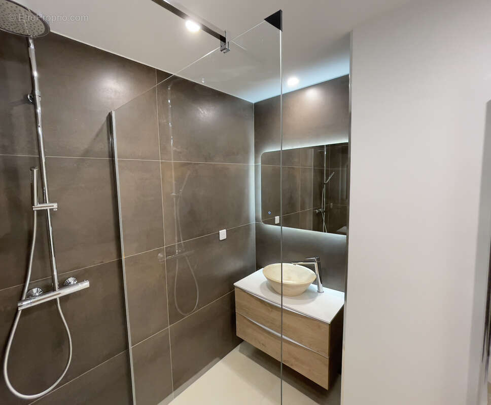 Appartement à BEAUSOLEIL