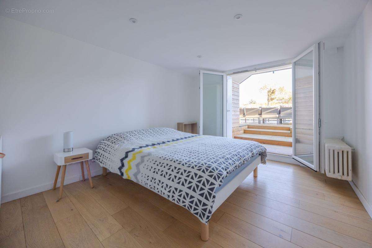 Maison à BOUGUENAIS