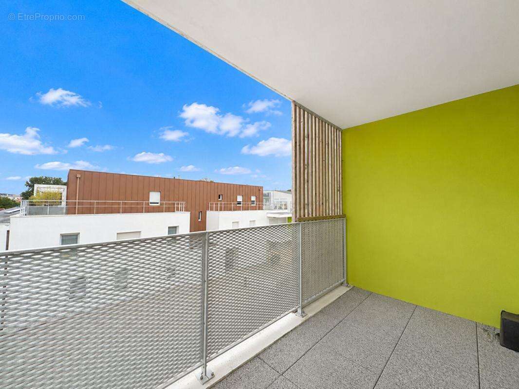 Appartement T2 Vertou Beautour vendu avec cave et parking sécurisé - photo 7