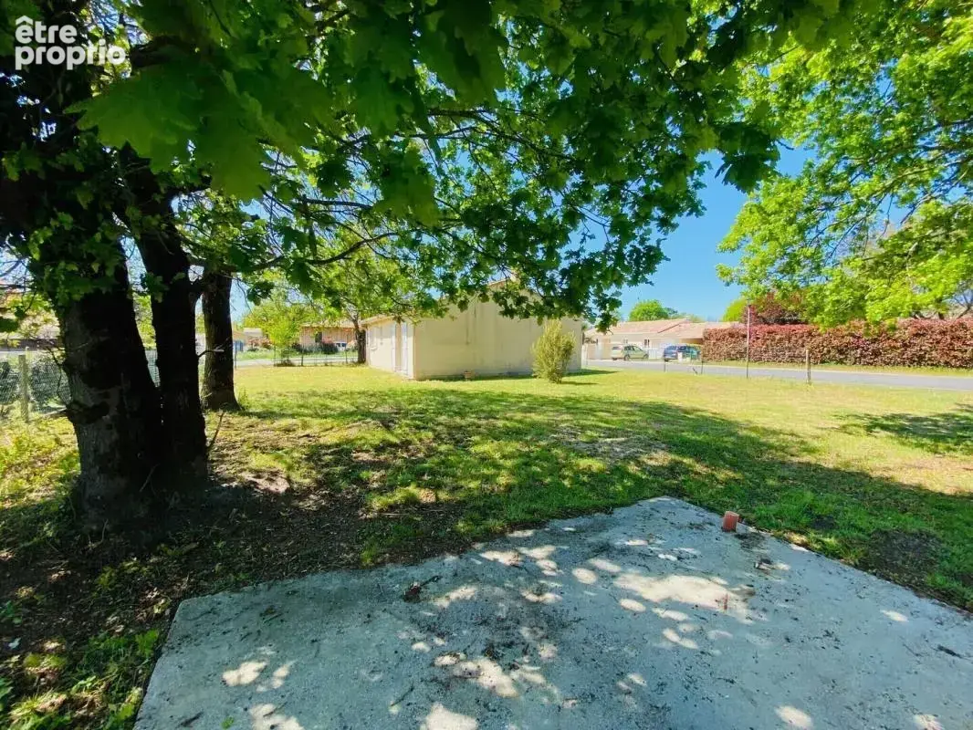 Maison rénovée de plain-pied avec 3 chambres et jardin – Hourtin - photo 4