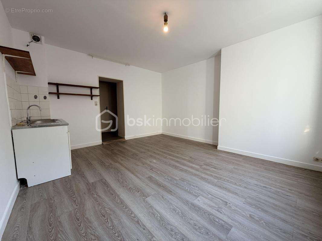 Appartement T2 en exclusivité - Centre-Ville de Concarneau - photo 4