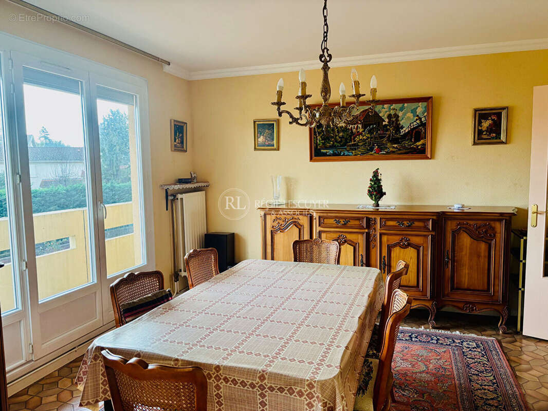 Appartement à VENISSIEUX
