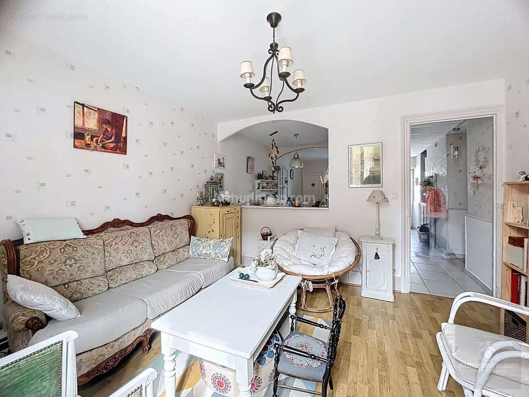 Appartement à RIORGES