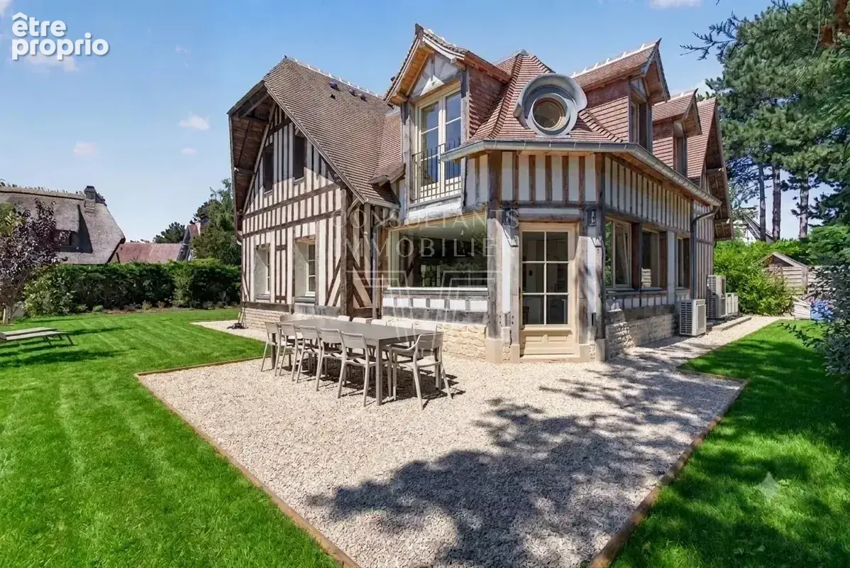 Deauville -tourgeville-plage - superbe propriété 4 suites/jardin. - photo 1
