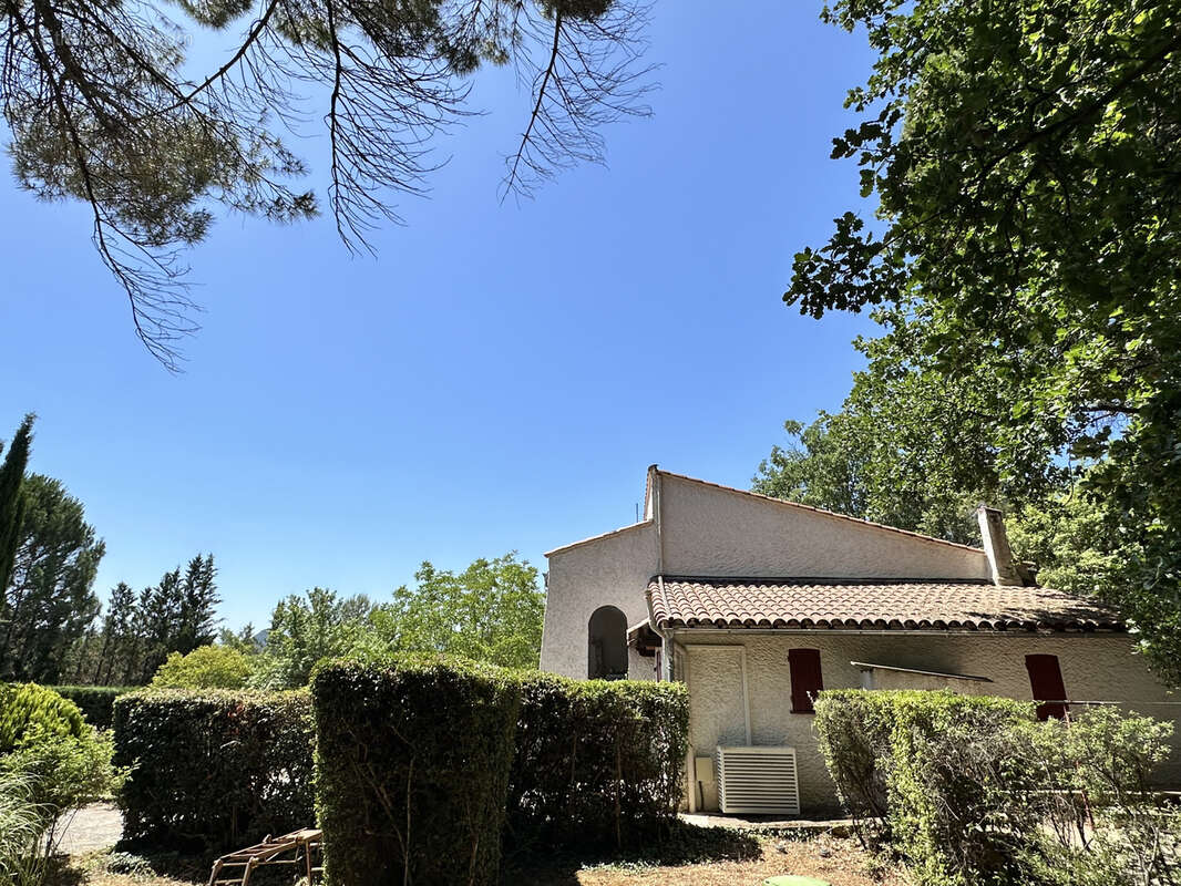Maison à SAINT-MAXIMIN-LA-SAINTE-BAUME