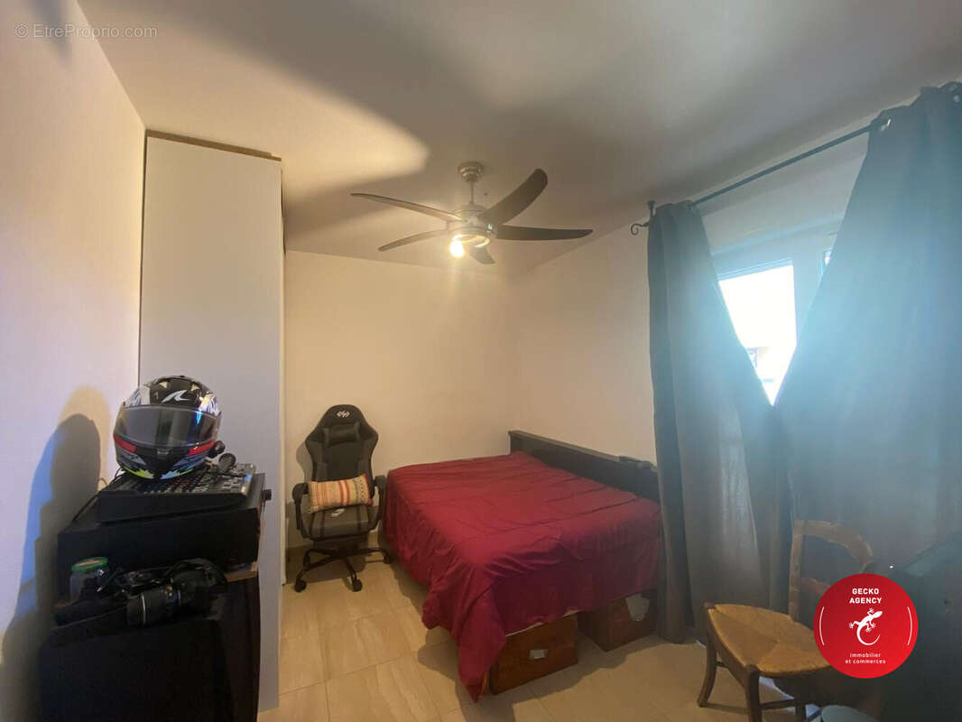 Appartement à COGOLIN