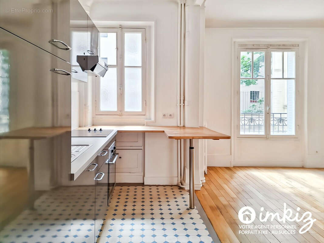 Appartement à PARIS-15E
