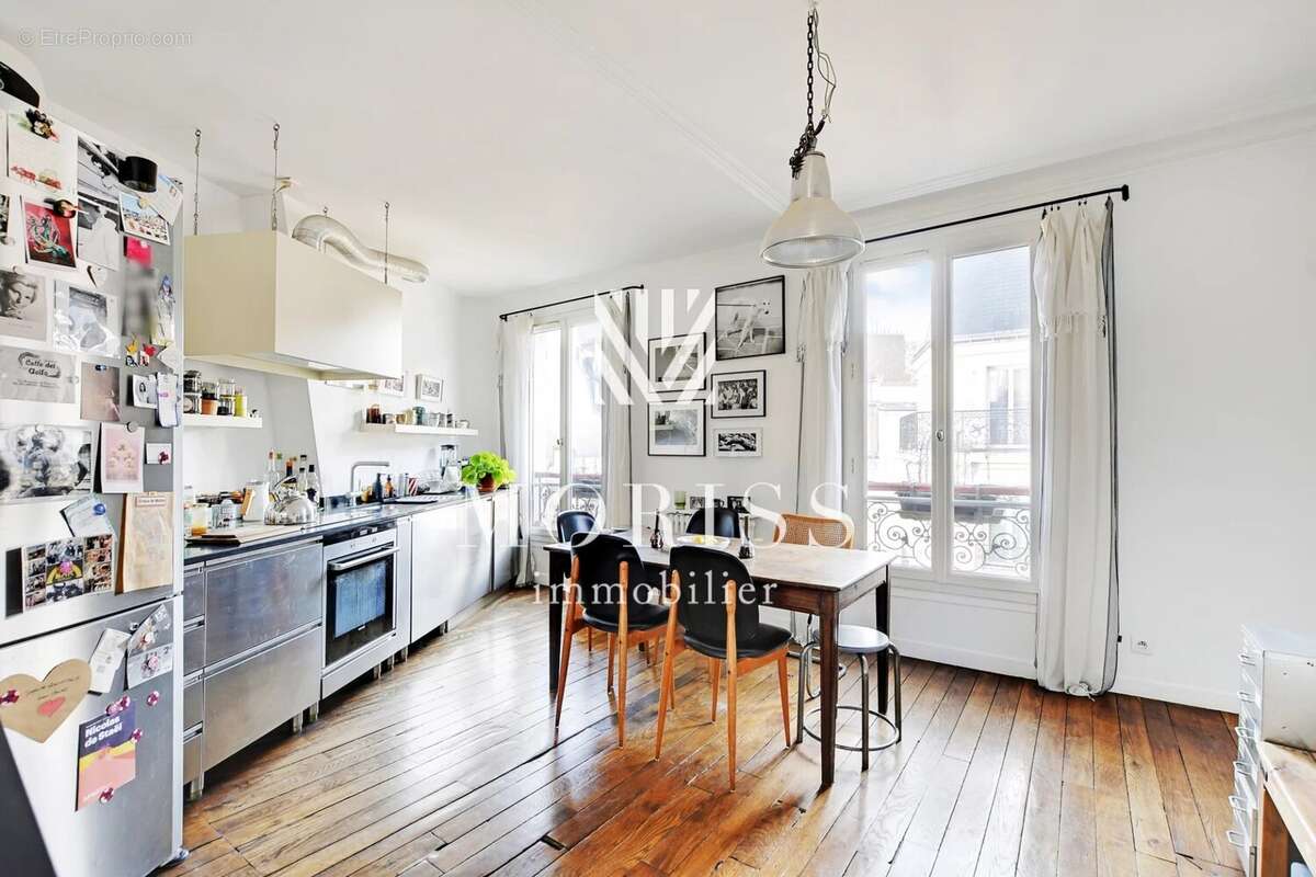 Appartement à PARIS-18E