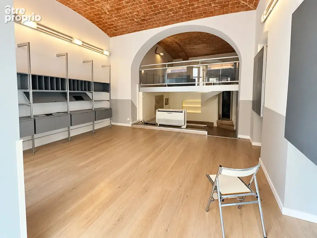 Local commercial Bastia 108 m2 - photo 3