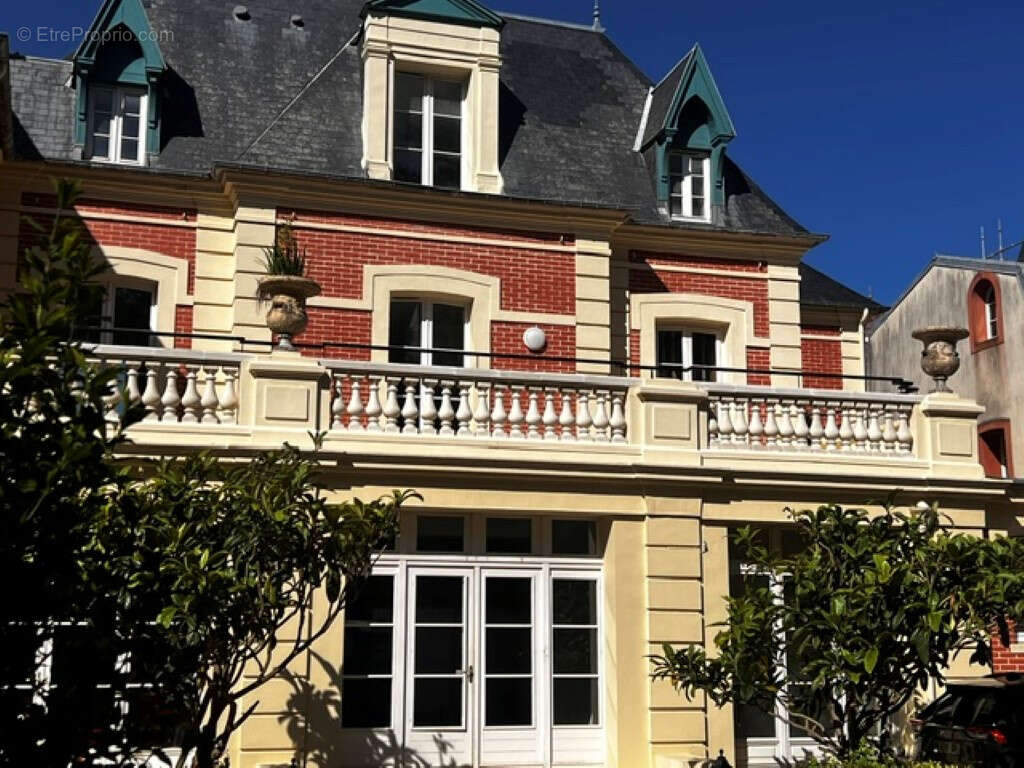 Appartement à TROUVILLE-SUR-MER