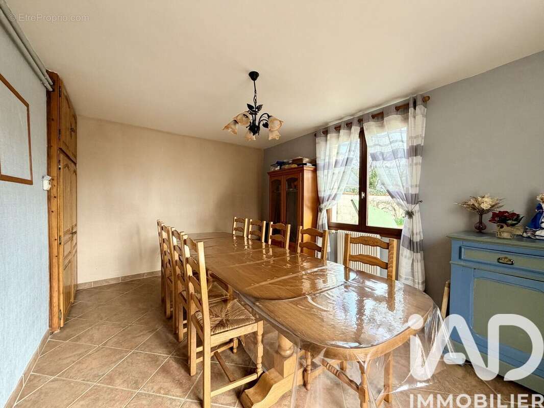 Maison 108 m² à Sommereux  - photo 4