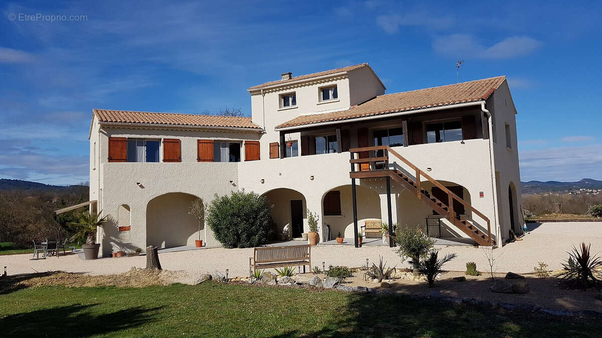 Grande maison 235 m2 ambiance campagne avec vue Cévennes et piscine chauffée - photo 2