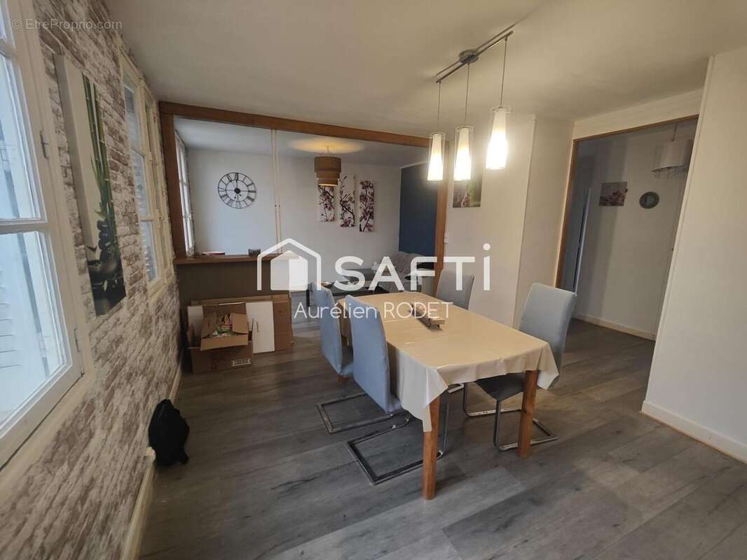 Appartement 57 m² à Saint-Florent-Sur-Cher  - photo 2