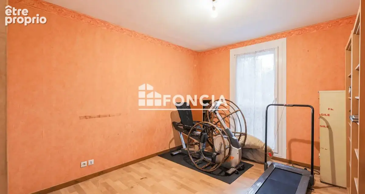 Grenoble – maison t5 96 m² – 4 chambres – jardin sud – garage – pompe à chaleur – dpe c - photo 10